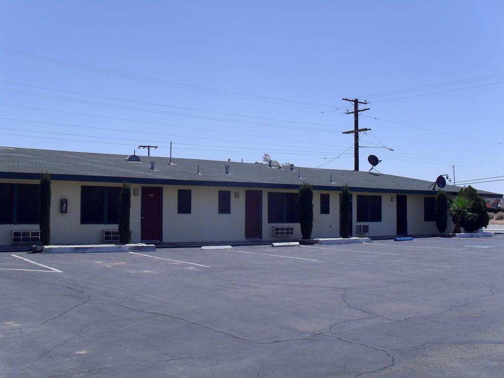 Budget Inn Of Boron Exterior photo