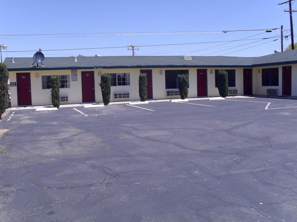 Budget Inn Of Boron Exterior photo